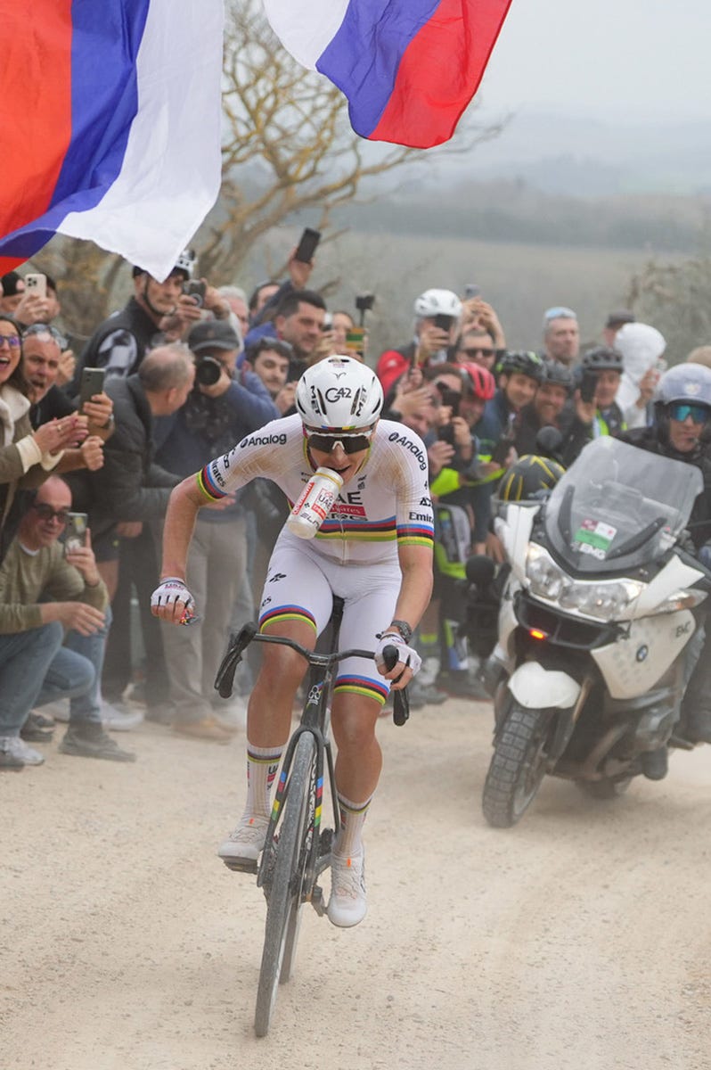 Pogacar-strade-bianche