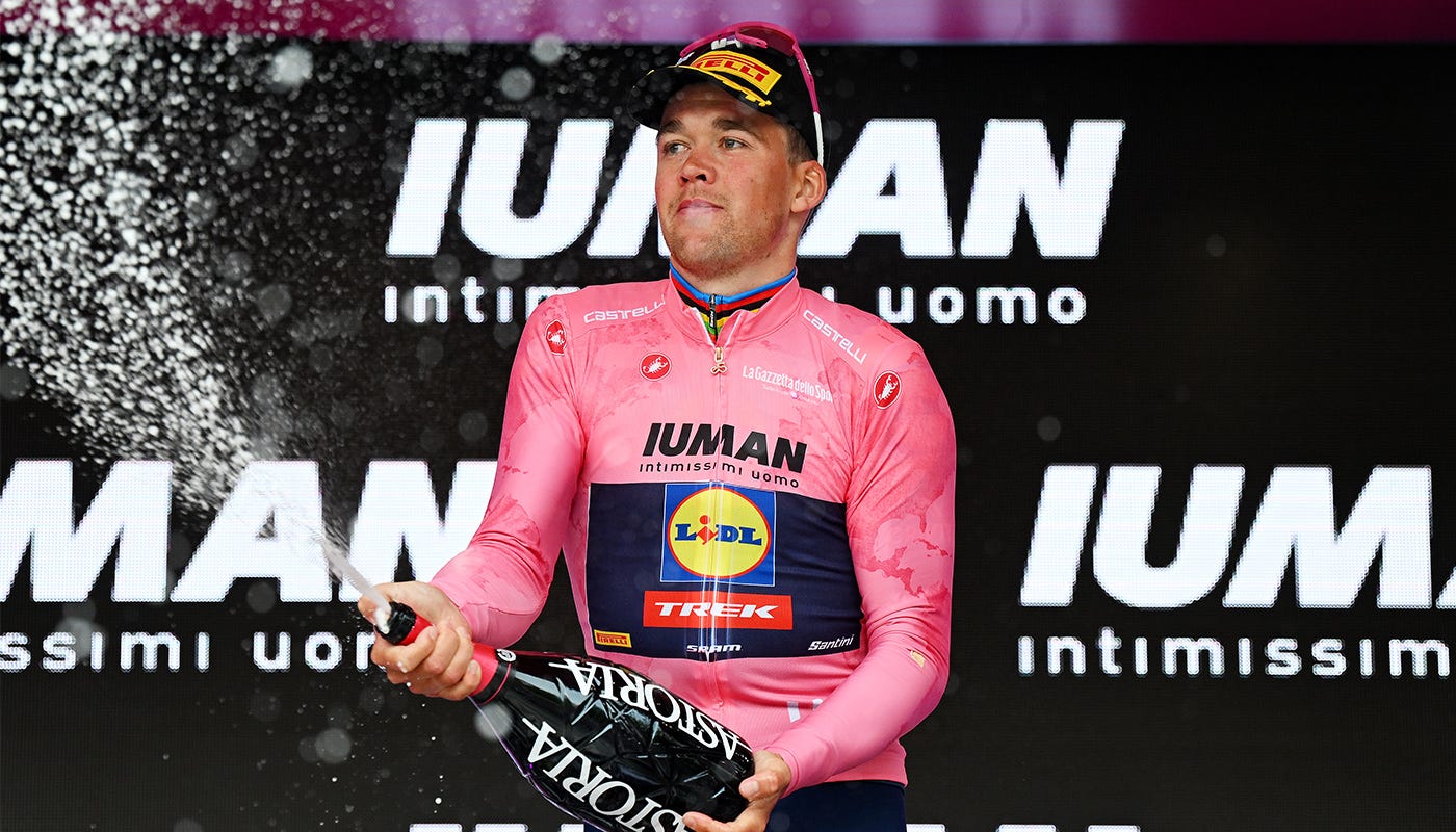 Mads Pedersen Pink jersey 2025