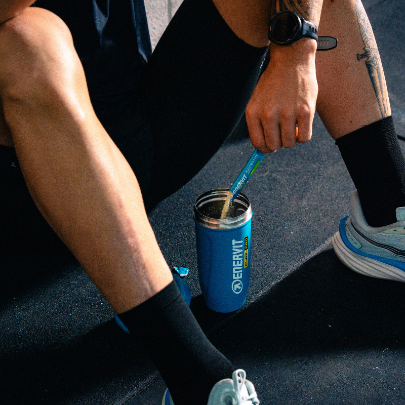 Athlete drinking Enervit shake